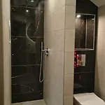 Cetti's - Met Prive Sauna 3*
