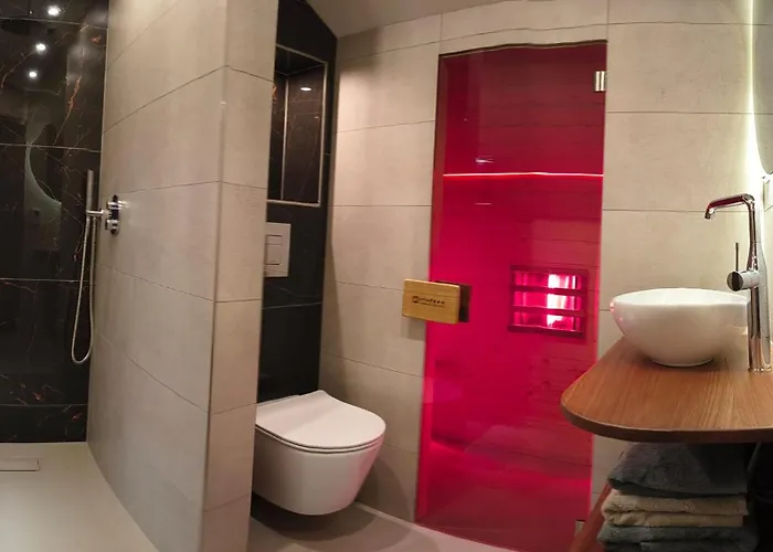 Cetti's - Met Prive Sauna Nieuwkoop